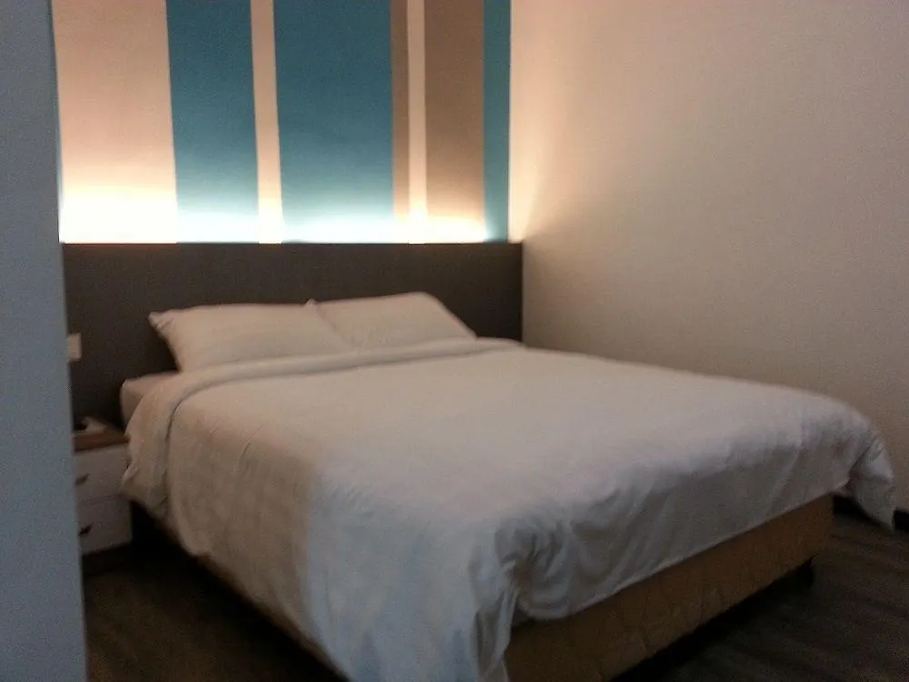 Yan Hotel Джорджтаун
