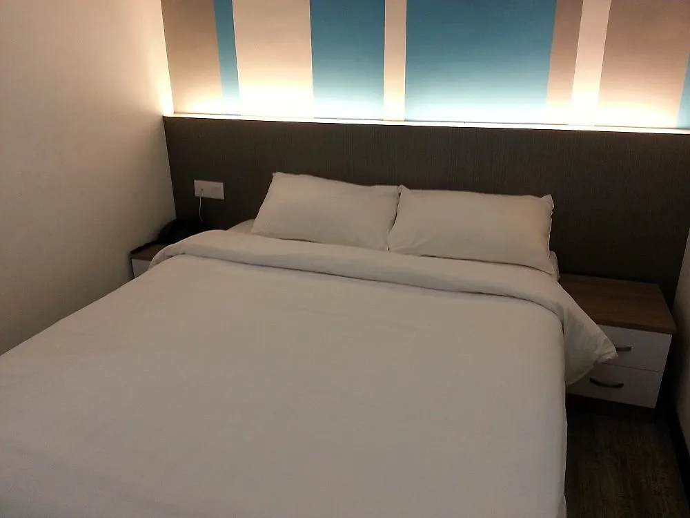 Yan Hotel Джорджтаун