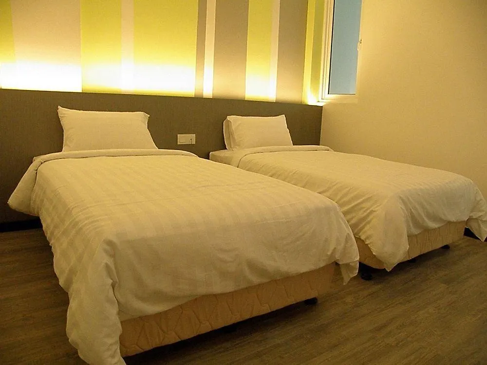 Yan Hotel George Town